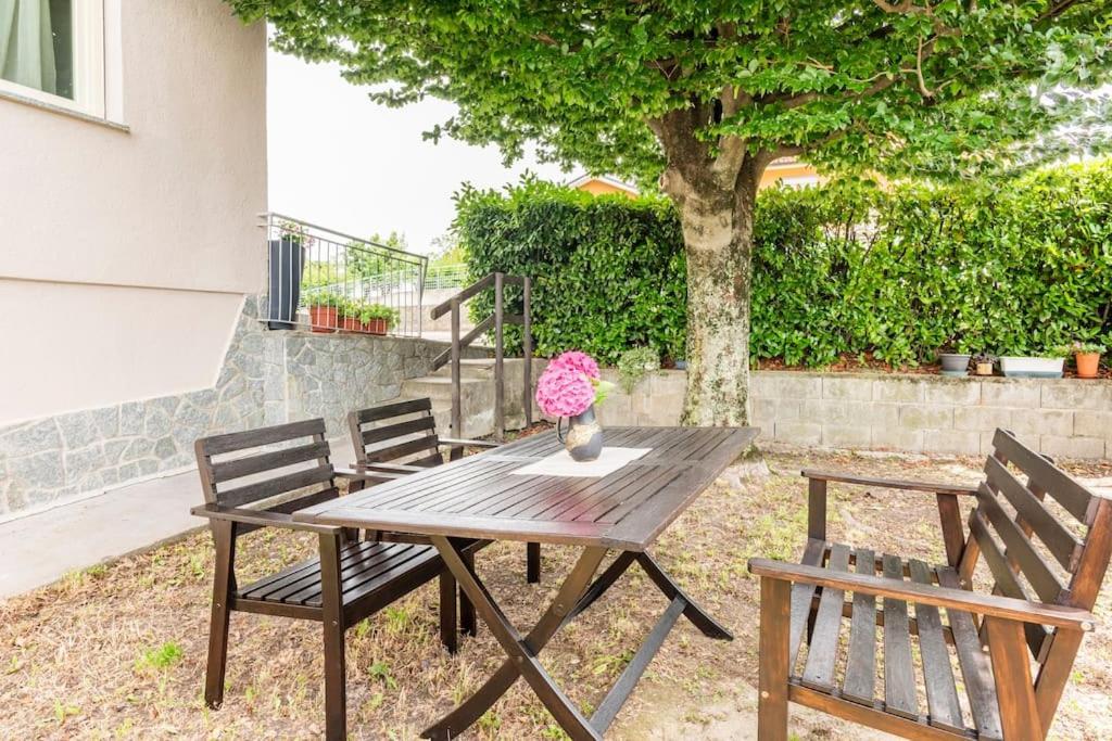 CASA TILDE affittacamere Barbaresco Esterno foto