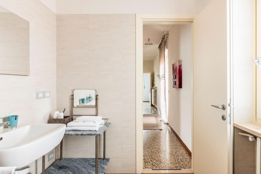 CASA TILDE affittacamere Barbaresco Esterno foto